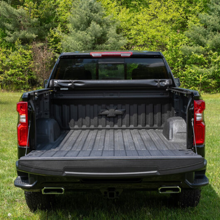 Chevrolet Silverado 1500 Soft Roll Tonneau Cover | Enthuze