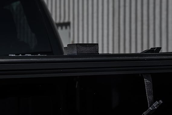 Chevrolet Silverado 1500 HD Hard Trifold Tonneau Cover