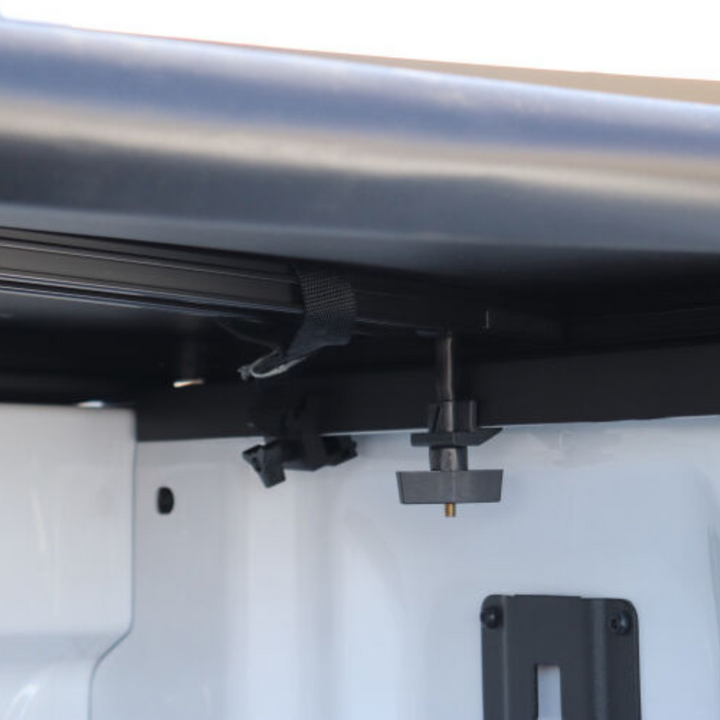 GMC Canyon Soft Trifold Tonneau Cover | Enthuze