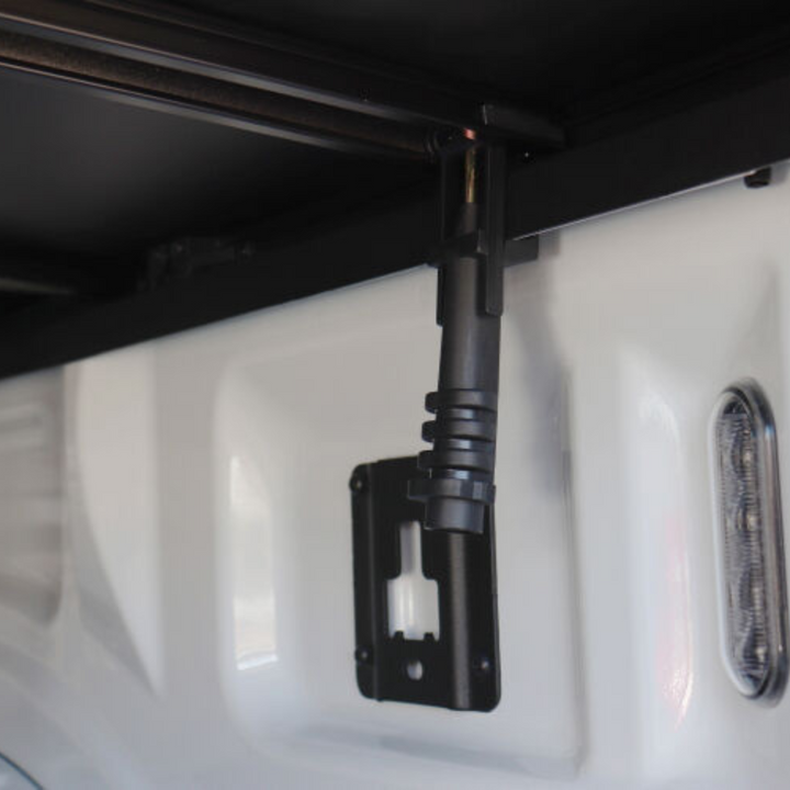 GMC Canyon Soft Trifold Tonneau Cover | Enthuze