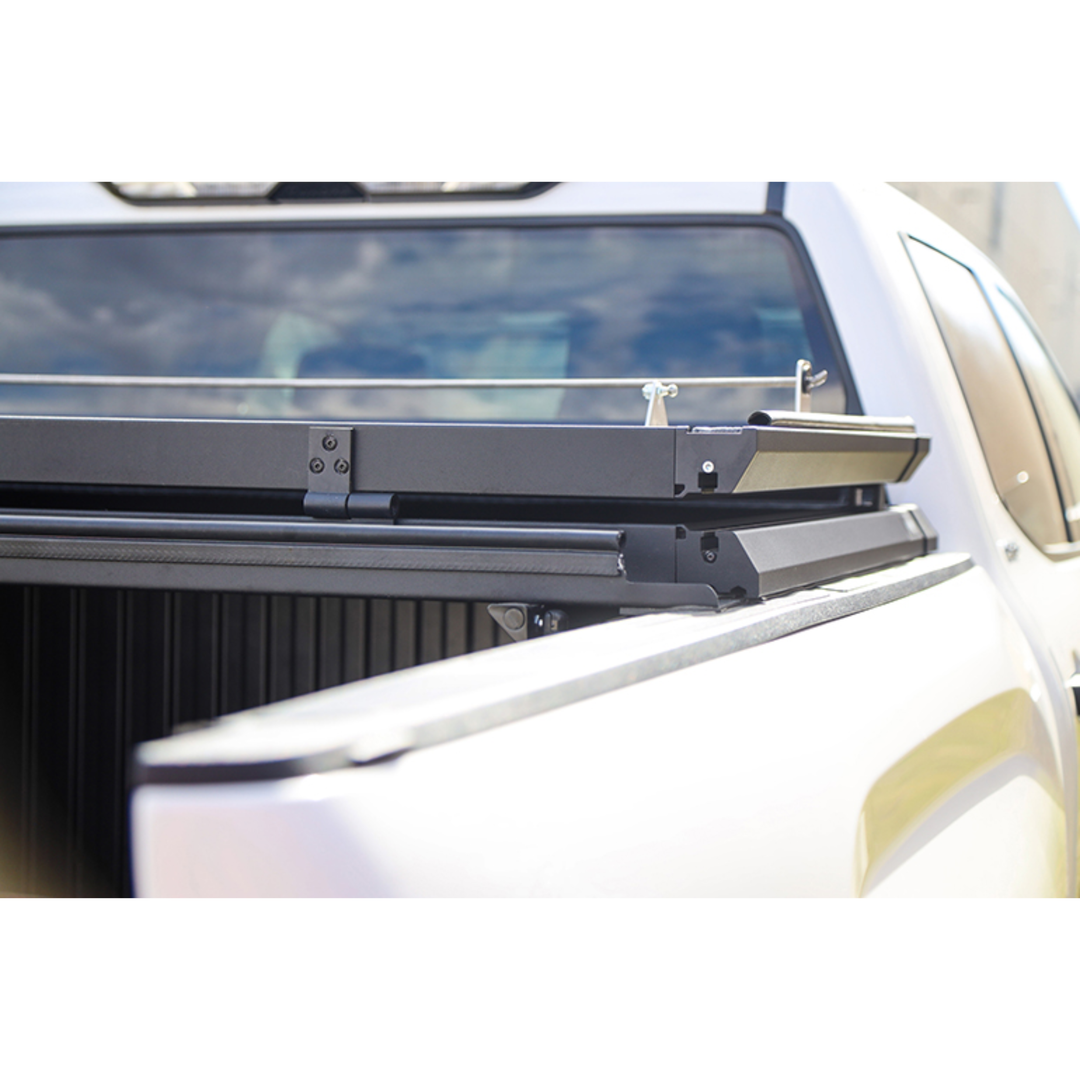 Toyota Tundra Guardian Tonneau Cover | DeeZee