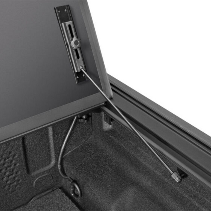 Chevrolet Colorado Bakflip MX4 TS Tonneau Cover
