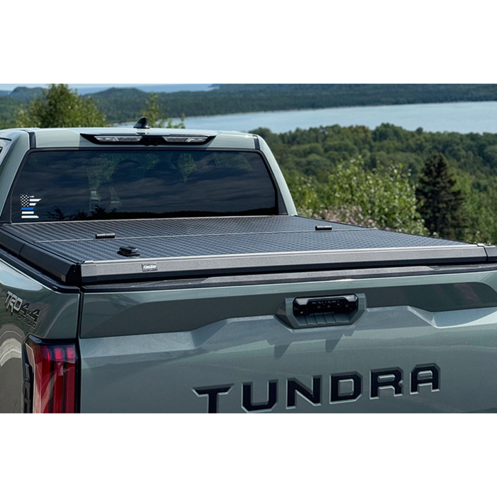 Toyota Tundra Guardian Tonneau Cover | DeeZee