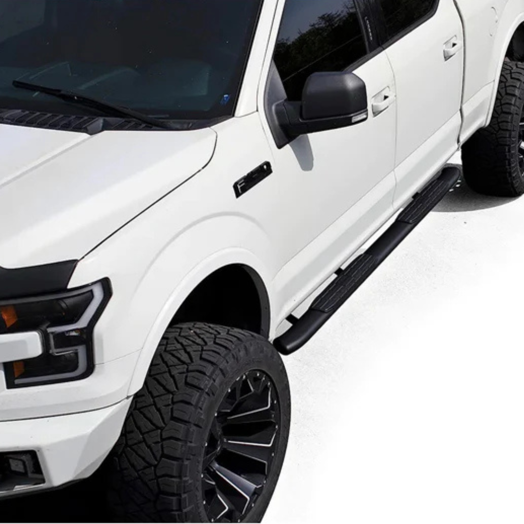 Chevrolet Silverado 1500 4" Black Oval Side Steps