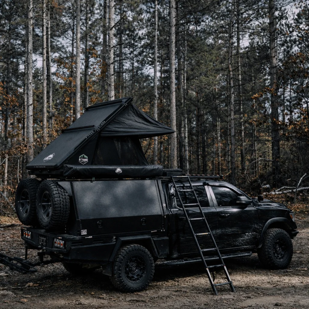 THE HARE 2.0 BLACKOUT EDITION | ALUMINUM CLAMSHELL ROOF TOP TENT