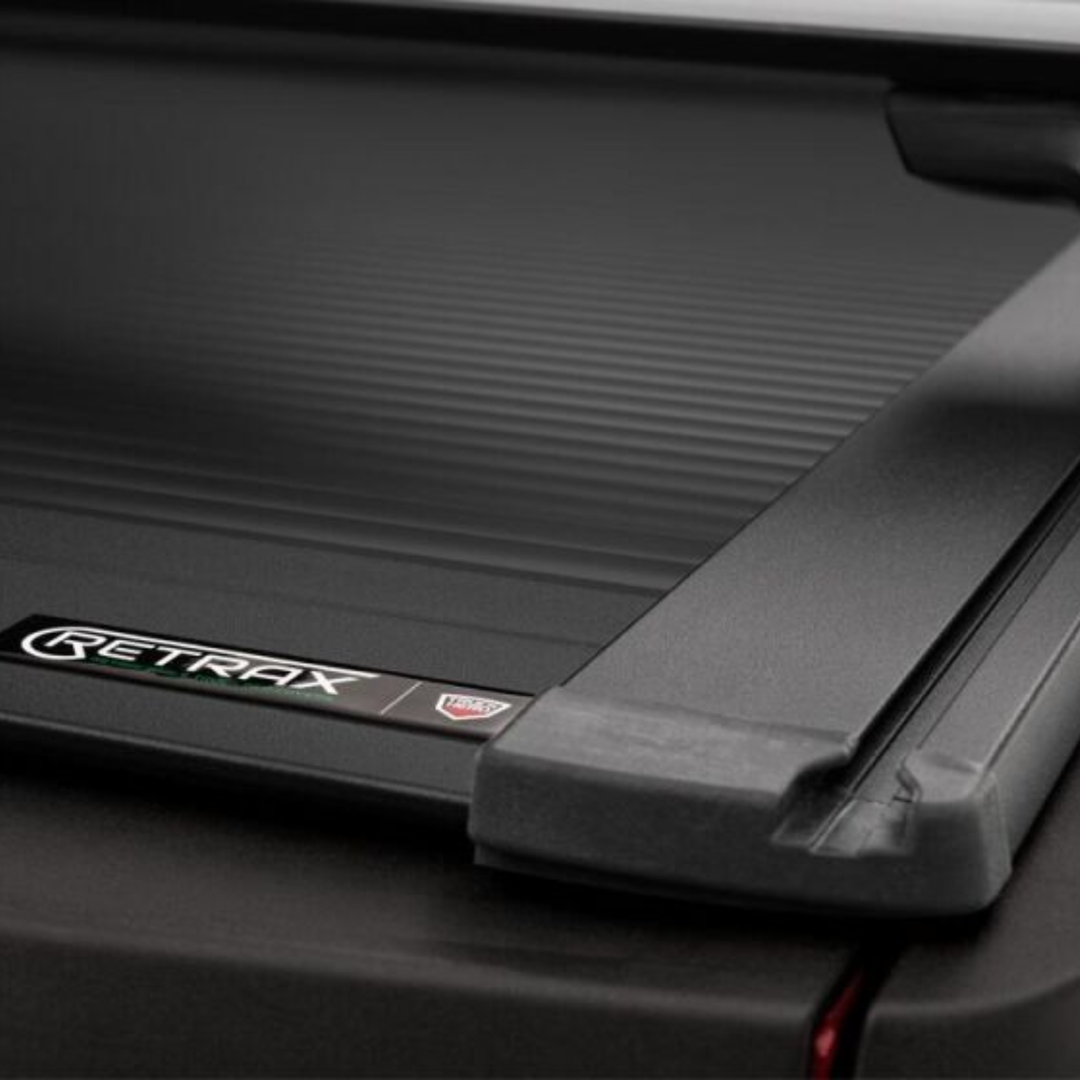 Chevrolet Silverado 1500 RetraxONE XR Retractable Tonneau Cover