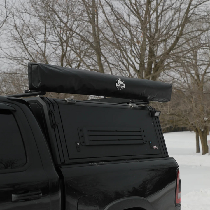 THE OUTPOST - AUTOMATIC FREE STANDING SIDE AWNING