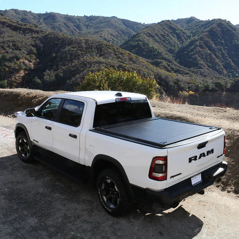Chevrolet Colorado Basic Retractable Tonneau Cover
