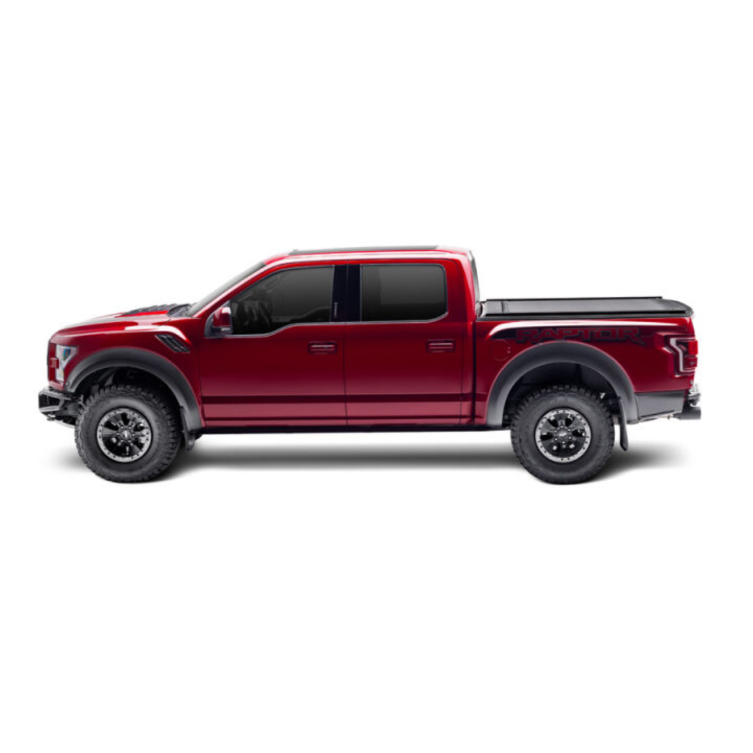 Chevrolet Silverado 1500 RetraxONE XR Retractable Tonneau Cover