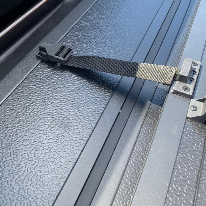 GMC Sierra 1500 Flush Flip Tonneau Cover