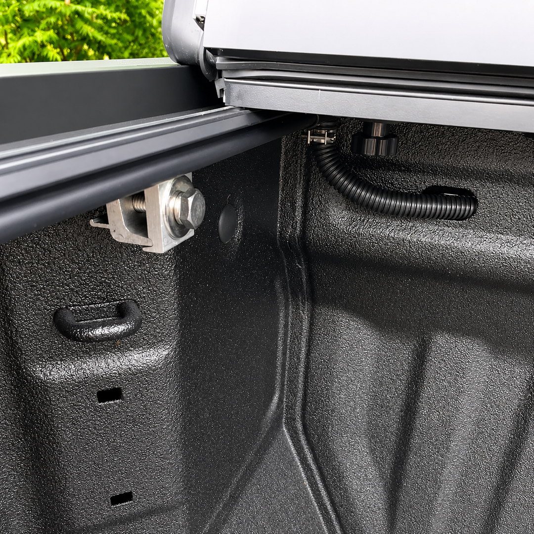 Dodge Ram 2500/3500 Low Profile Flip | U-Guard