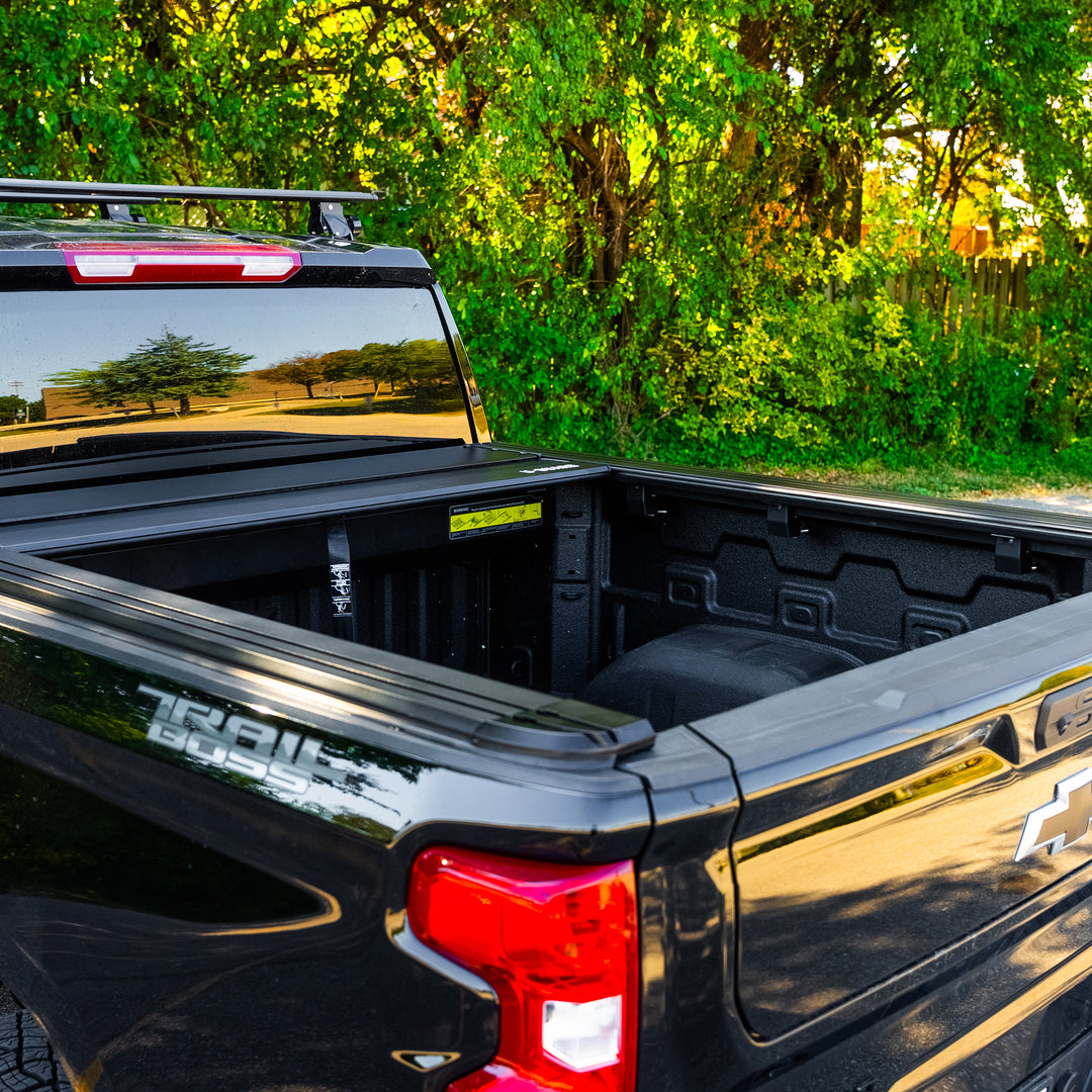 Toyota Tundra Low Pro Retractable Tonneau Cover