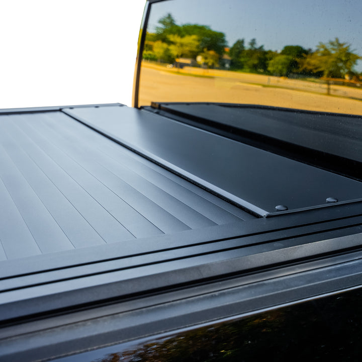 Toyota Tundra Low Pro Retractable Tonneau Cover