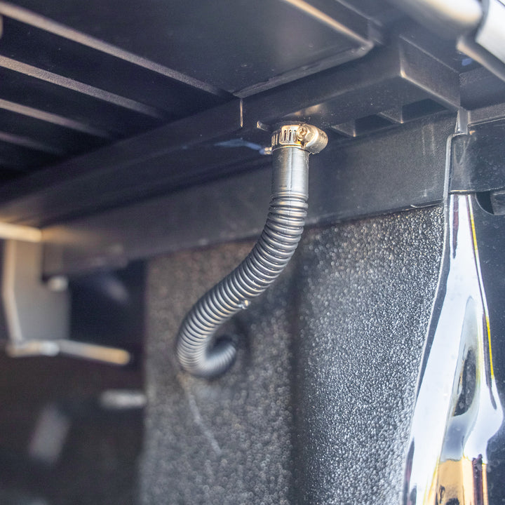 Toyota Tundra Low Pro Retractable Tonneau Cover