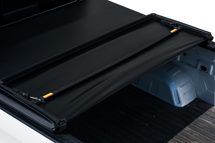 GM 2500/3500 Soft Trifold Tonneau Cover | U-Guard