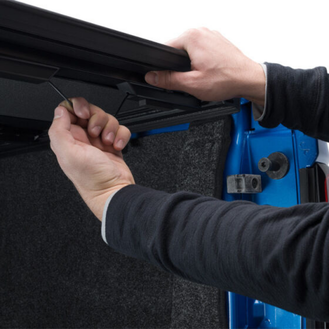 Dodge Ram 2500/3500 Bakflip MX4 Tonneau Cover