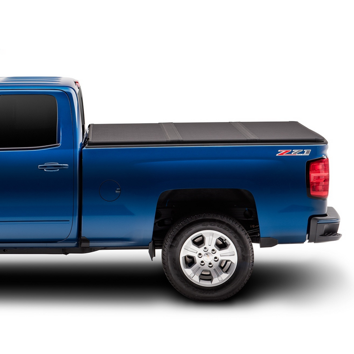 GMC Sierra 2500/3500 Extang Solid Fold 2.0 Tonneau Cover
