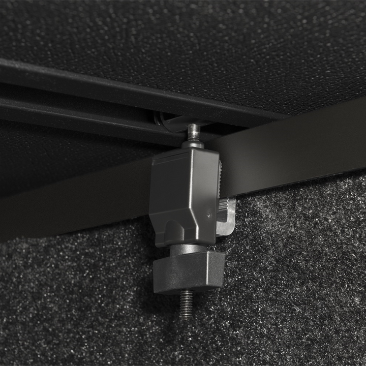 GMC Sierra 2500/3500 Extang Solid Fold 2.0 Tonneau Cover