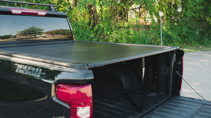 Toyota Tundra Low Pro Retractable Tonneau Cover